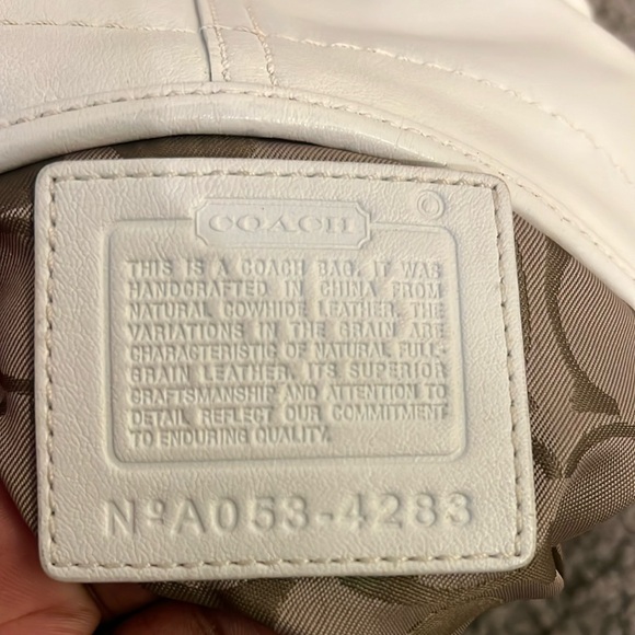 Coach White Bag - Picture 4 of 5